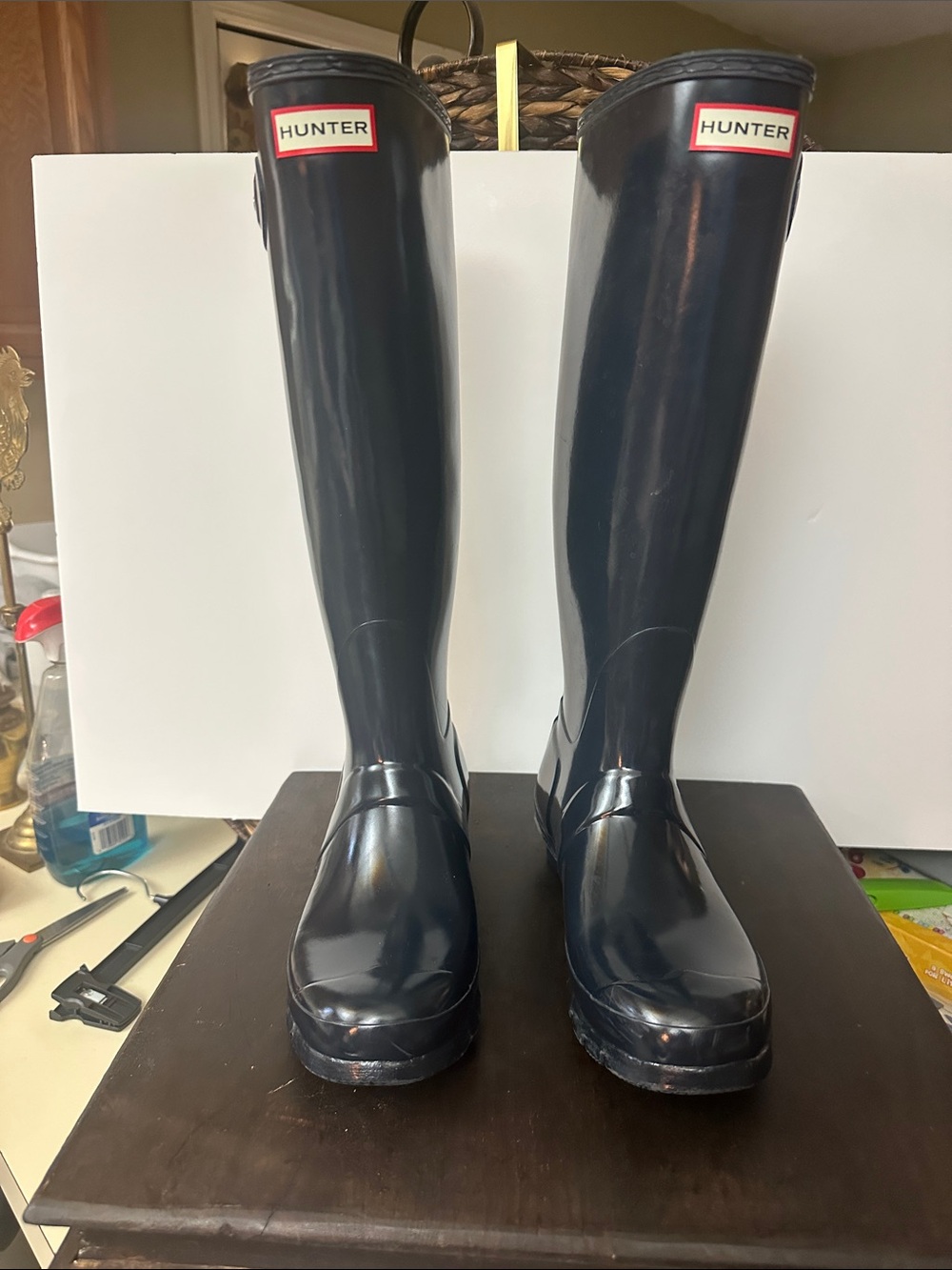 Hunter Men’s Gloss Tall Rain Boots in Navy
